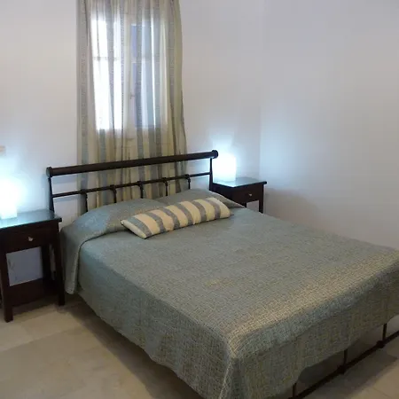 Lägenhetshotell Akti Kastraki 4*